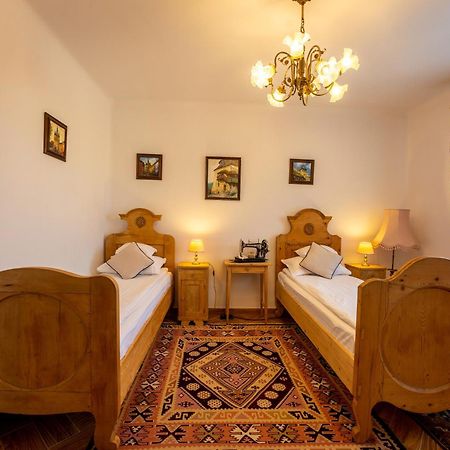 Casa Szabo Bed & Breakfast Sighisoara Luaran gambar